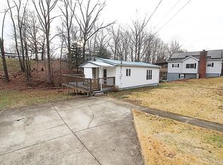 490 Walker Ave, Raceland, KY 41169