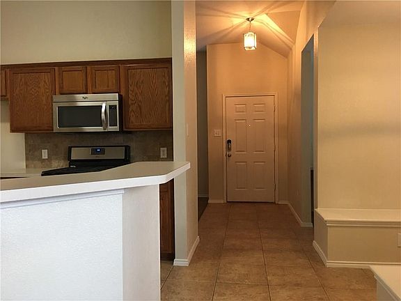 3rd image of 9832 Hedge Bell Dr