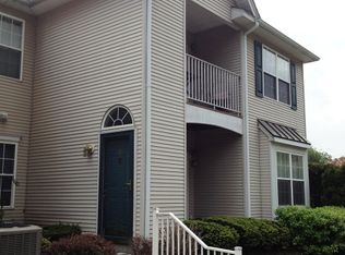 108 Cambridge Ct, Clifton, NJ 07014