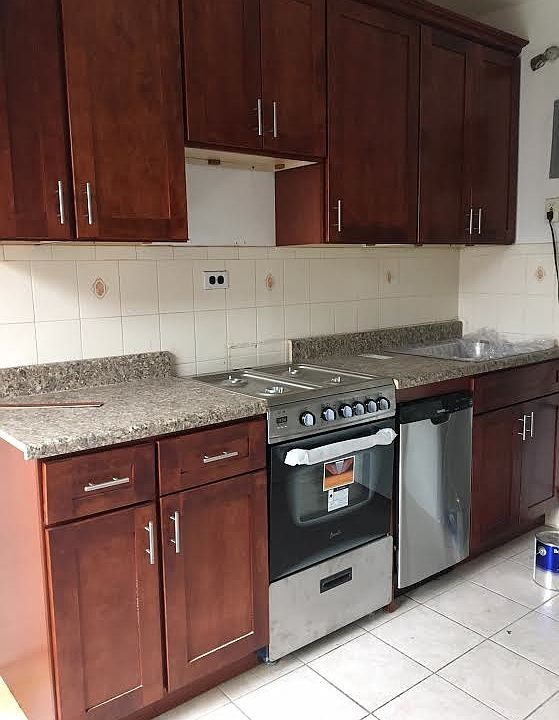 1st image of 210 Greene Ave