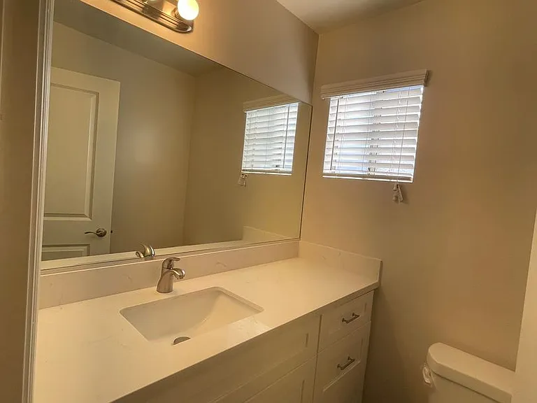 925 S Benito Ave — Photo 11