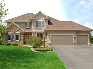 3844 Kentwood Ln, Woodbury, MN 55125