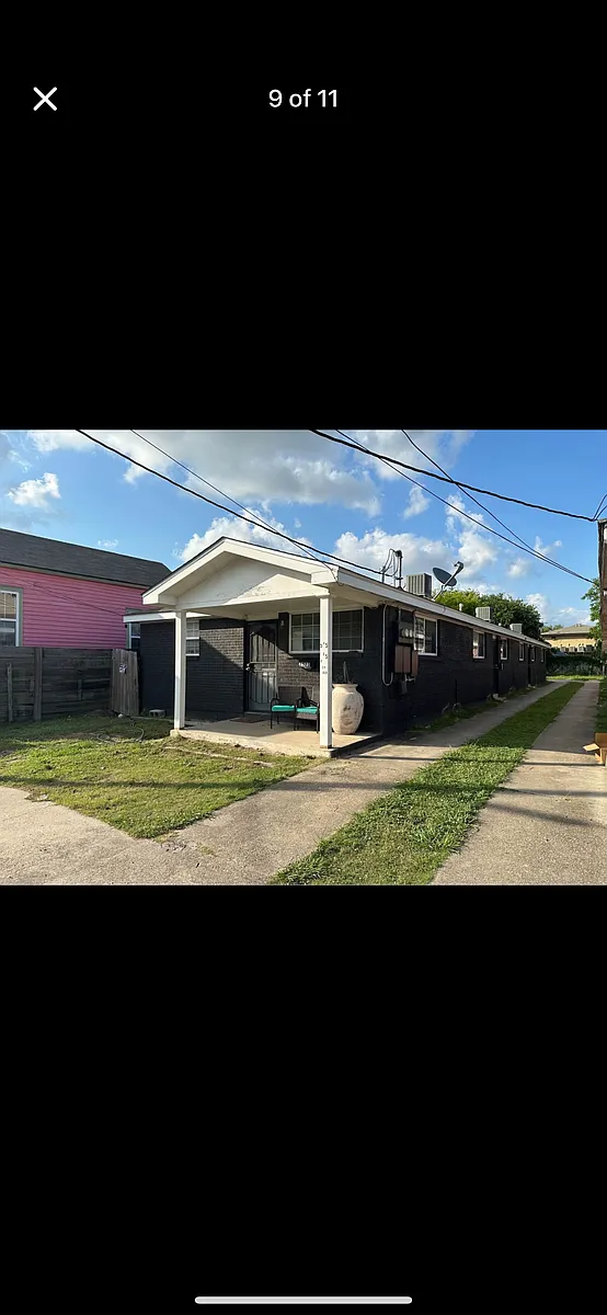 Building Photo - 2523 Saint Ann St #B