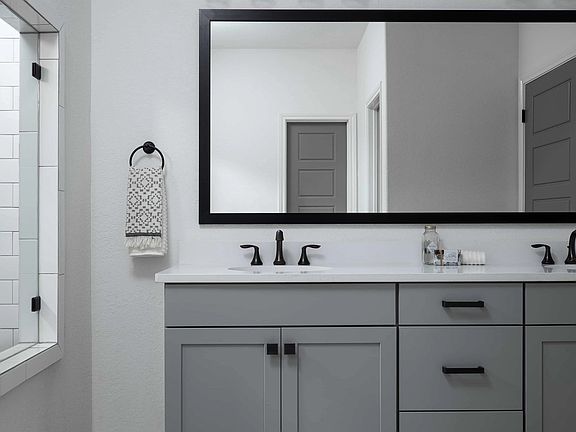 Saddlebrook Ranch - Pecos Interior Image 5