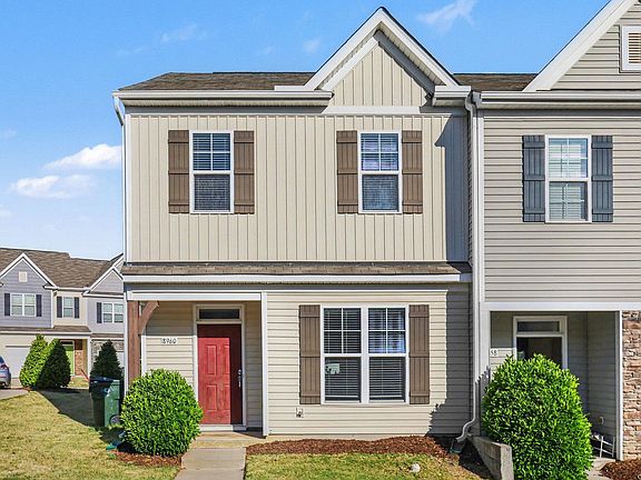 2nd image of 8960 Commons Townes Dr