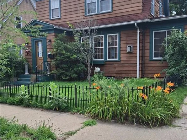 88 Warrington St, Providence, RI 02907