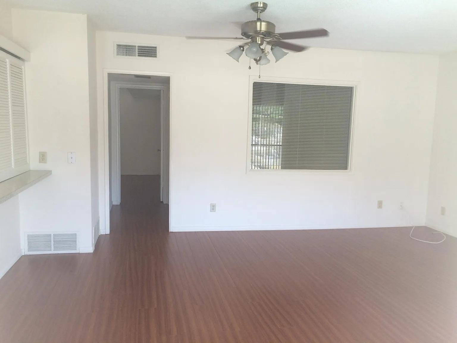 1 bed, 1000 sqft, $1,750 — Photo 3