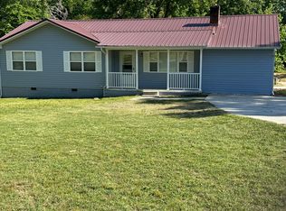8790 Back Valley Rd, Evensville, TN 37332