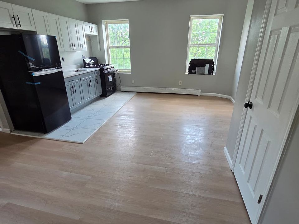 1st image of 634 Martin Luther King Blvd #31