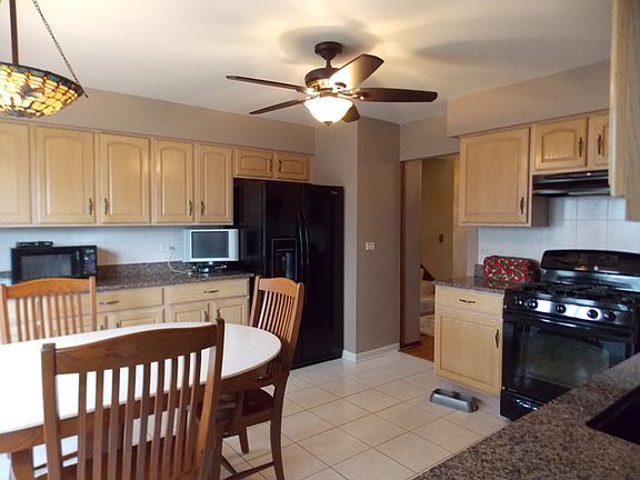 5th image of 1816 Louisiana Dr