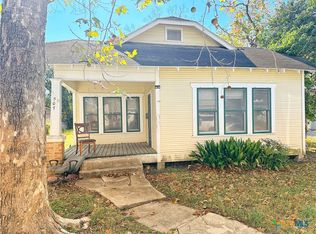 507 W Brazos St, Victoria, TX 77901
