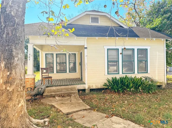 507 W Brazos St, Victoria, TX 77901