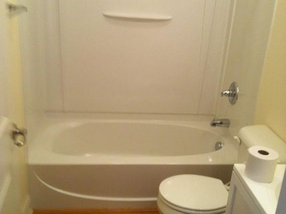 3rd image of 2205 Victor St
