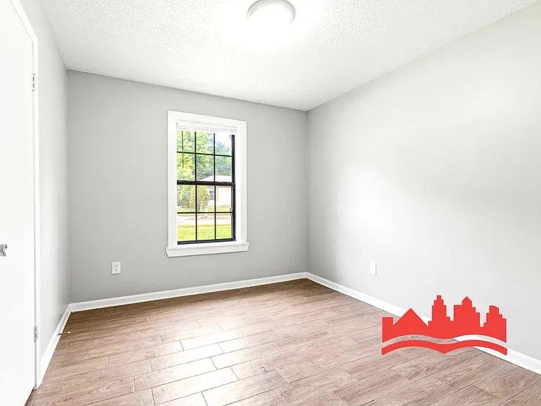 5293 Beaverton Dr — Photo 20