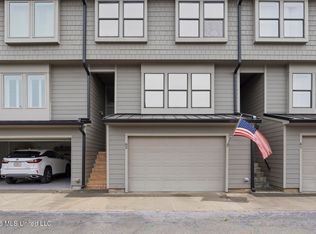 62 Breakers Ln, Ridgeland, MS 39157