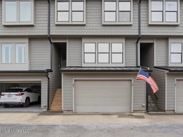 62 Breakers Ln, Ridgeland, MS 39157