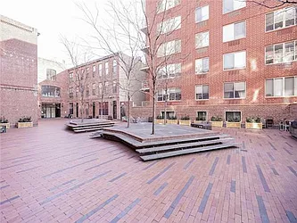 Sold by Avenue Sotheby's International Realty