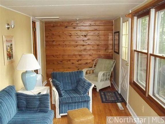 3rd image of 40056 Twin Bridges Ln