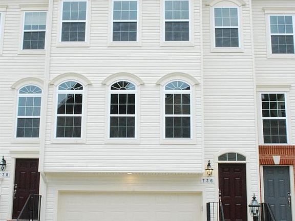 Exterior (Front)