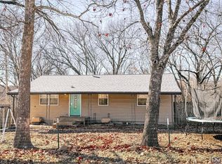 6627 NW Elmont Rd, Topeka, KS 66618