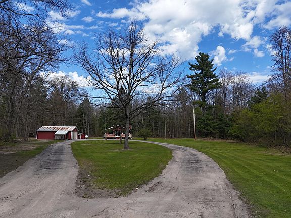 2nd image of 663 Seaman Rd