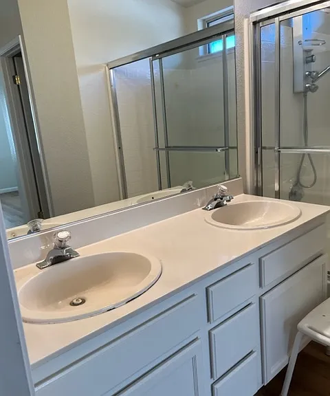 417 Powell Dr — Photo 25