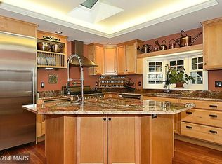 5426 Donnelly Ct, Springfield, VA 22151