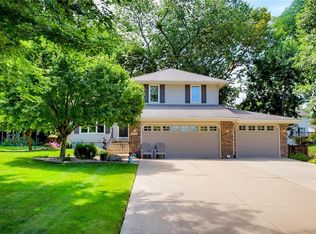 3700 SE 24th Ct, Des Moines, IA 50320