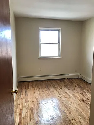 Rented by Amorelli Realty | media 20