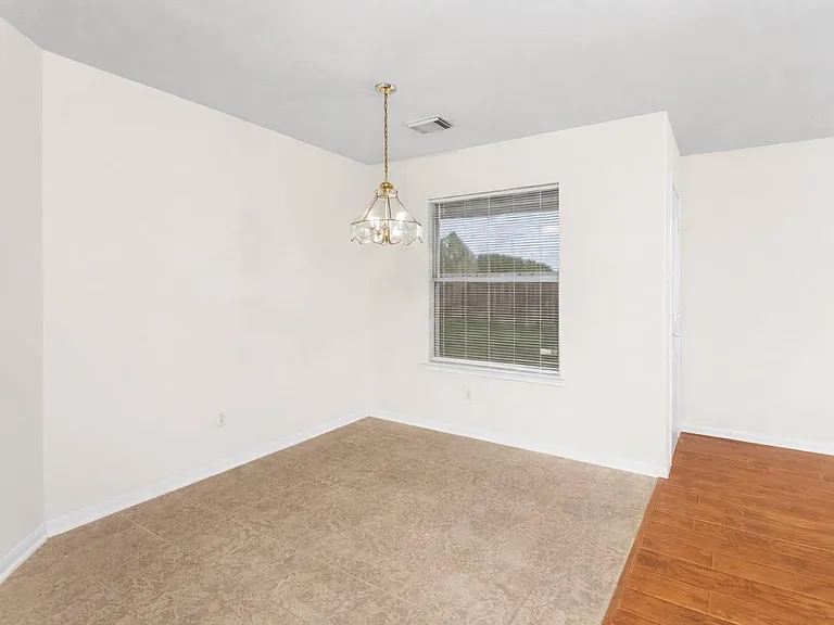 3522 Brackenfern Rd — Photo 8