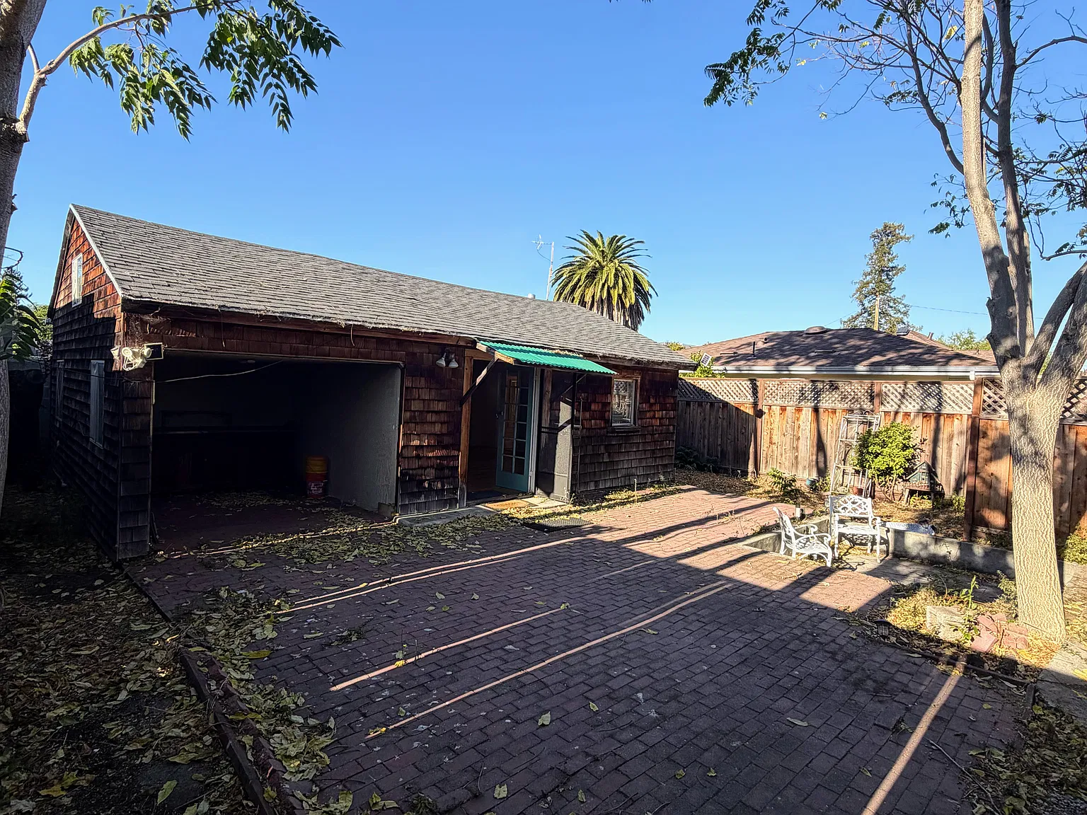 Studio, 550 sqft, $2,595 — Photo 1