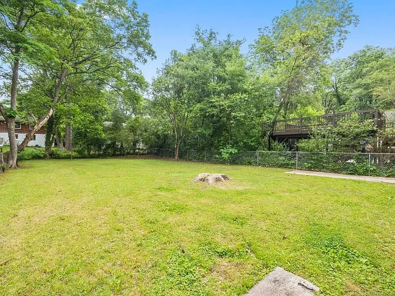 825 Erin Ave SW — Photo 20