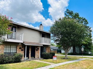 315 E 10th St #B, Houston, TX 77008