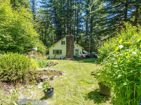 50875 Santiam Hwy, Cascadia, OR 97329