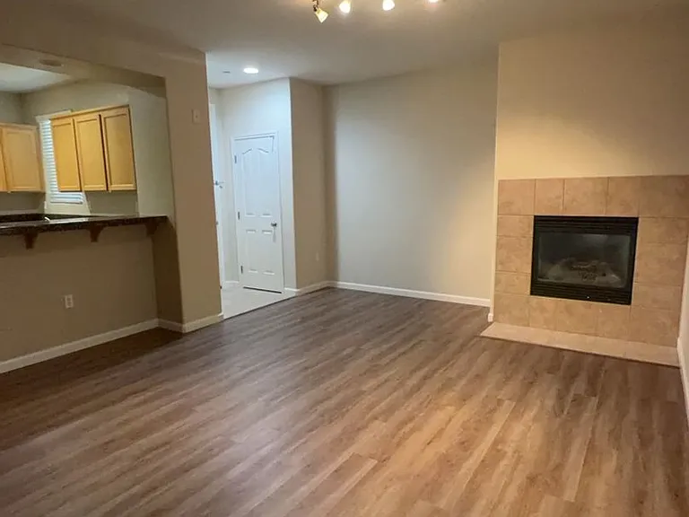 103 Monet Ln — Photo 3