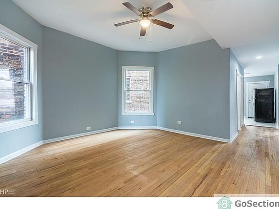 4th image of 6151 S Langley Ave #2