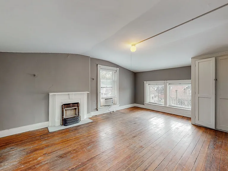 1355 S Brook St — Photo 22
