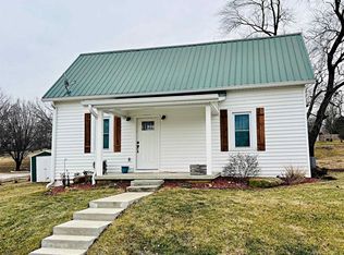 518 Church St, Loogootee, IN 47553