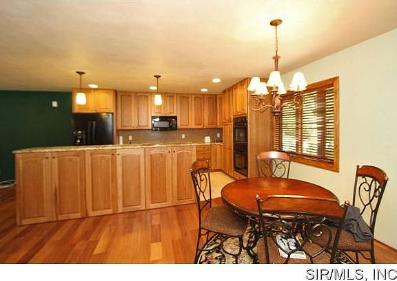 Dining Room to Kitchen
