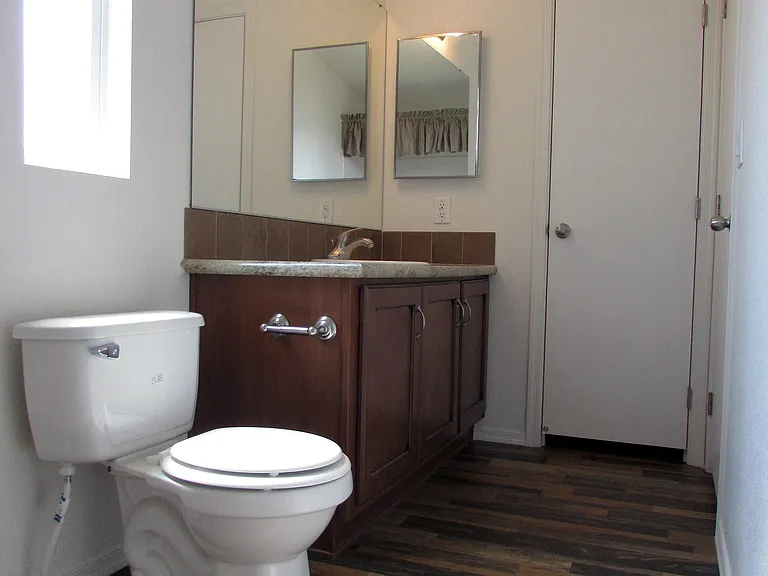 500 Miller Ave — Photo 12