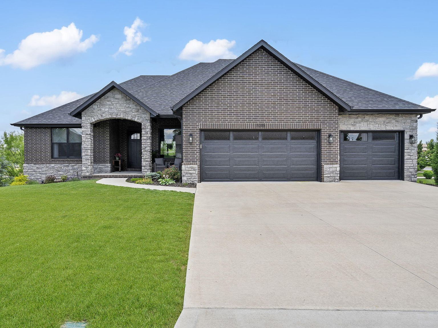 7015 Calabash Street, Nixa, MO 65714 | Zillow