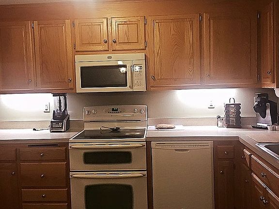 New under cabinet lights