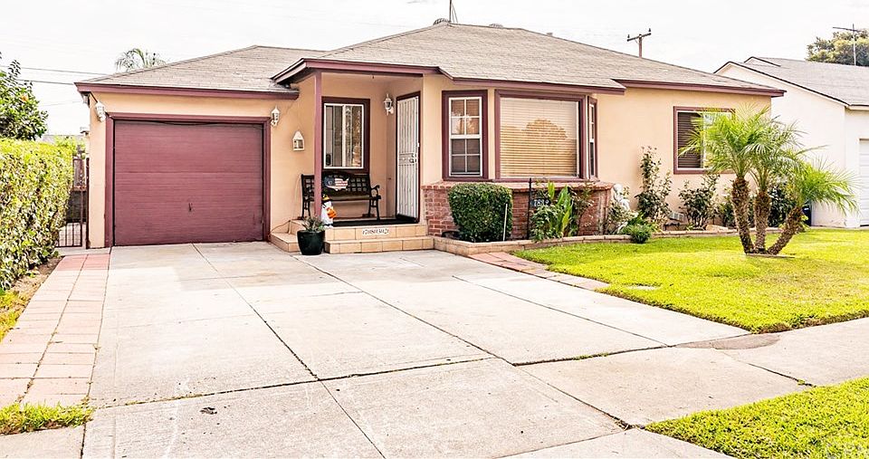 1st image of 7832 Blackford Ave