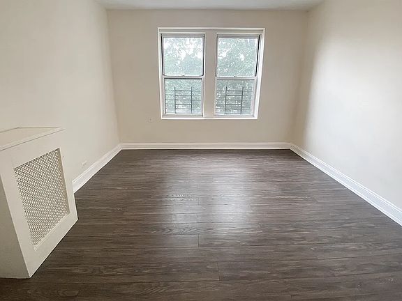 2nd image of 24-16 29th St #20