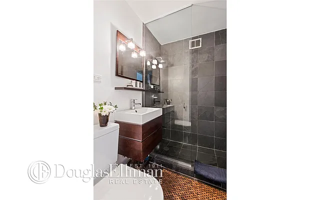 Sold by Douglas Elliman | media 16