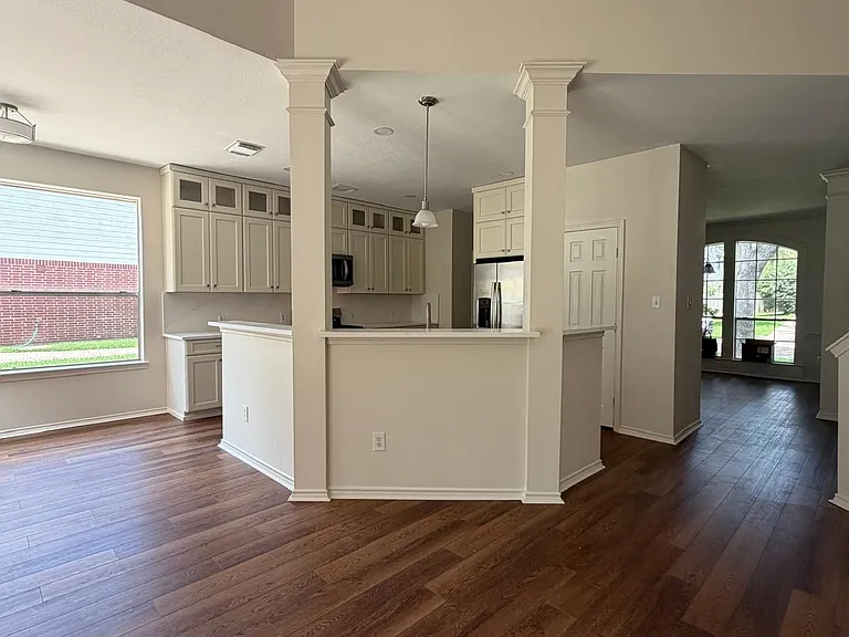 2107 Hill Canyon Ct — Photo 5