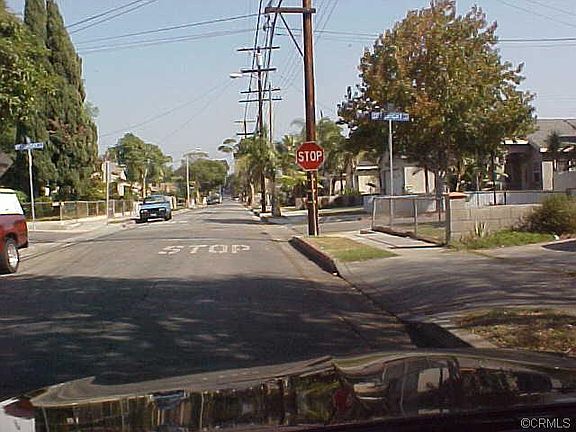 2nd image of 1902 W Lincoln St