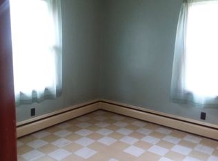 105 Goddeau Rd, Cadyville, NY 12918