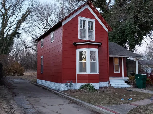 1321 Chess Ave, Parsons, KS 67357