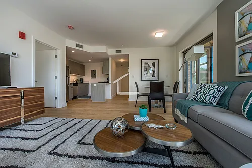 90 Malvern St #401 Photo 1